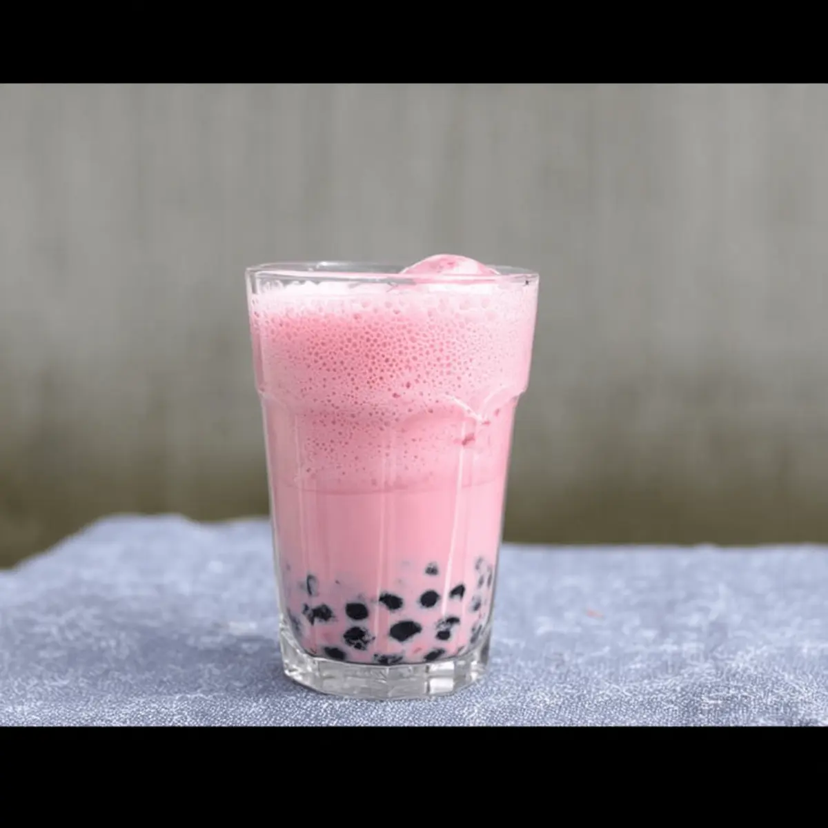 Fresh Strawberry Bubble Tea: The Best Creamy Delight at Home